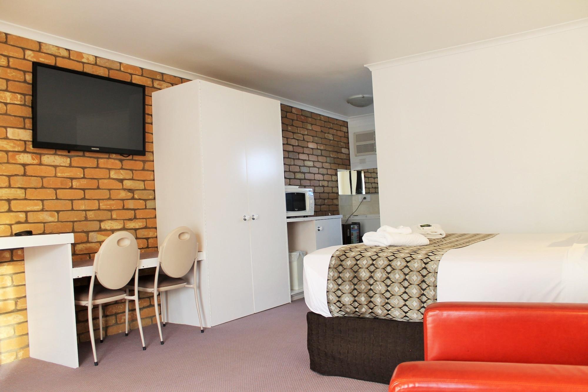 Gateway Motor Inn Γουόρναμπουλ Εξωτερικό φωτογραφία