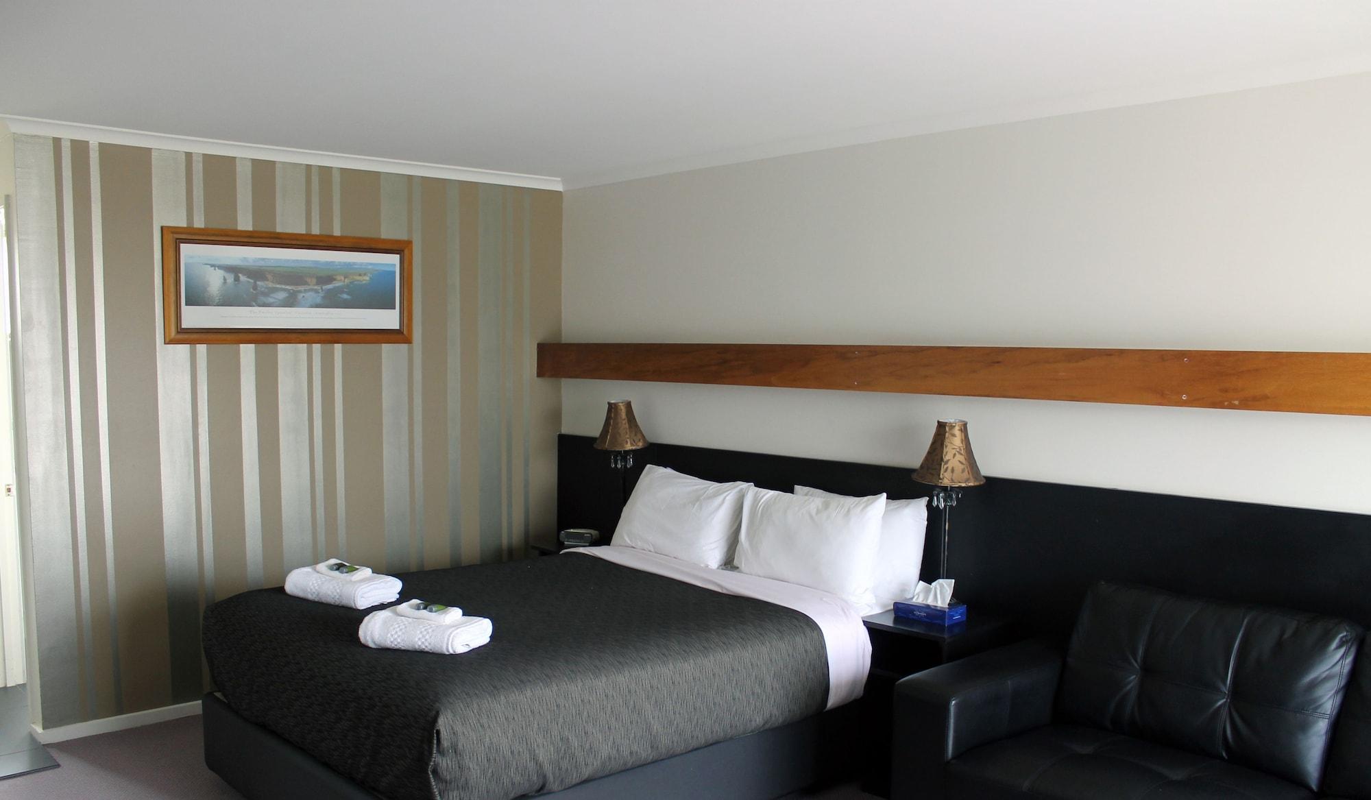 Gateway Motor Inn Γουόρναμπουλ Εξωτερικό φωτογραφία